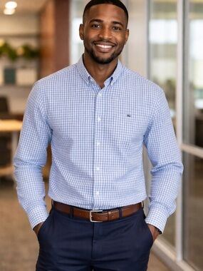Vineyard Vines Light Blue Gingham Button-Down Shirt